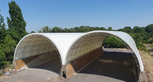 Zastřešení silážních žlabů