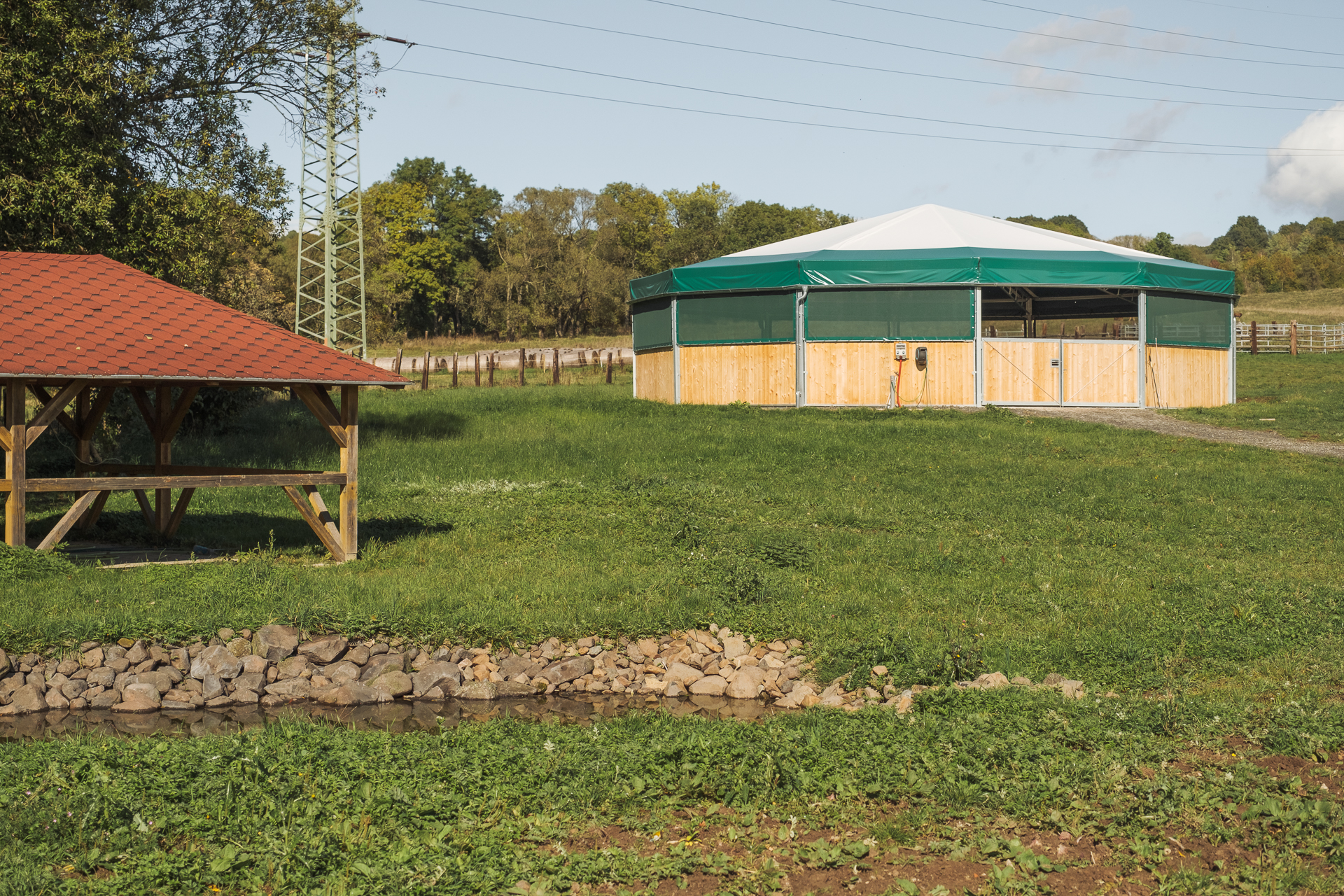 Plachtová kruhová jízdárna průměr 18 m